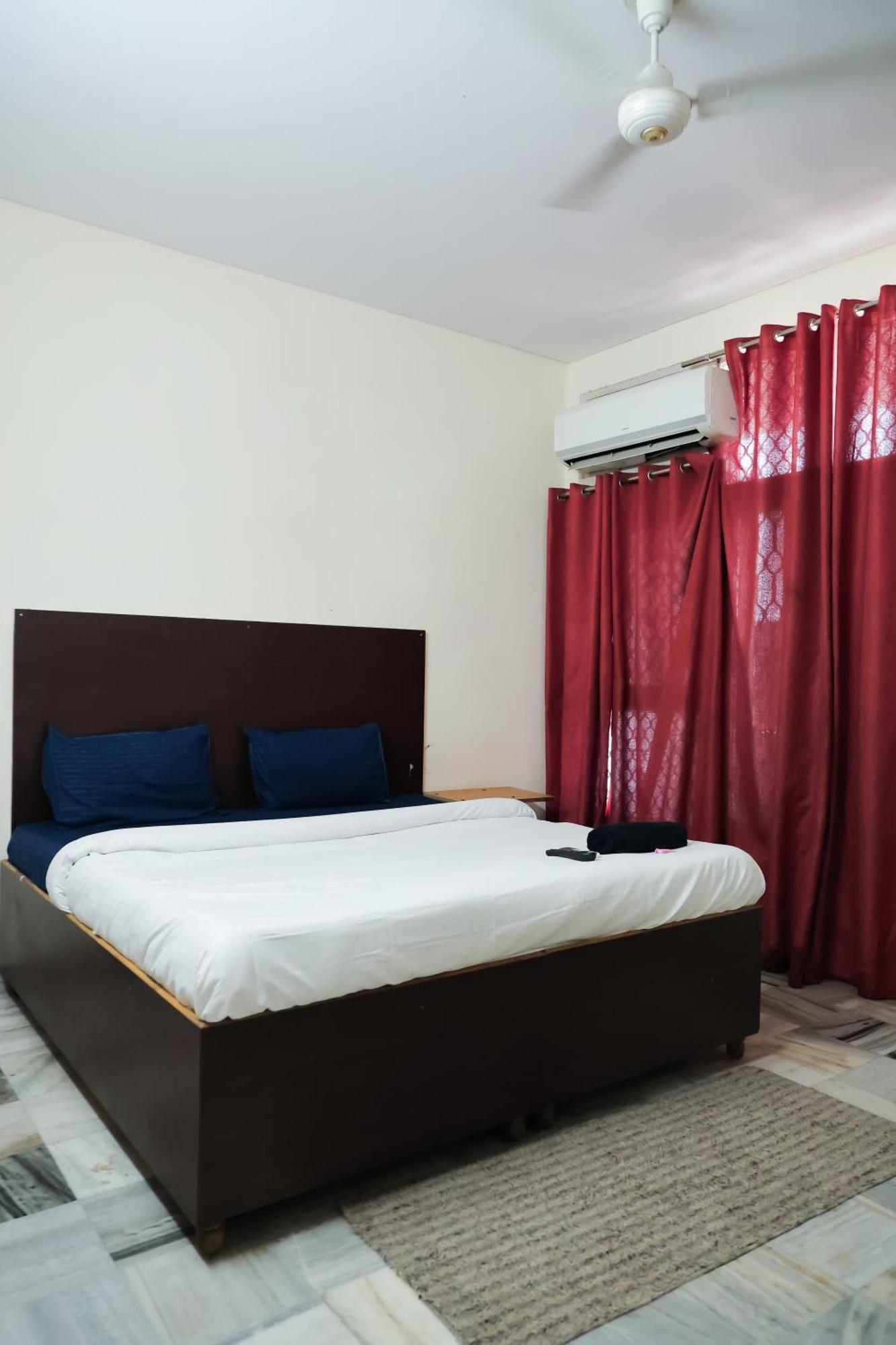 Hotel Green Villa - Near Anand Vihar Station ニューデリー エクステリア 写真